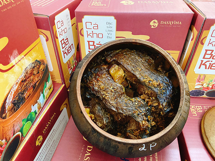 Cá kho Bá Kiến - thương hiệu cá kho làng Vũ Đại ngon nhất tại Việt Nam.